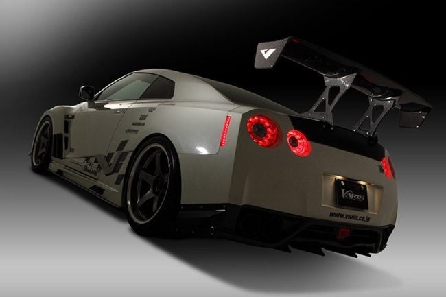 GTR R35 触媒　CBA-R35 CBA R35 Circuit ver.GT-R│VARIS