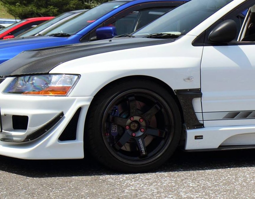 Varis Aero GT Fenders for CT9A Mitsubishi Lancer Evolution VIII