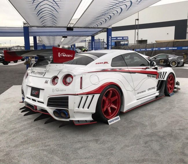 Varis KAMIKAZE-R Super Sonic Ver.2 Kit for CBA-R35 / DBA-R35