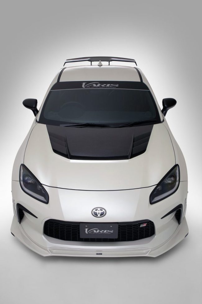 VARIS ARISING-I フロント＋サイド　カーボン　ZN8 GR86 Varis Arising-1 Carbon+ Front Spoiler for ZN8 Toyota GR86 [VATO