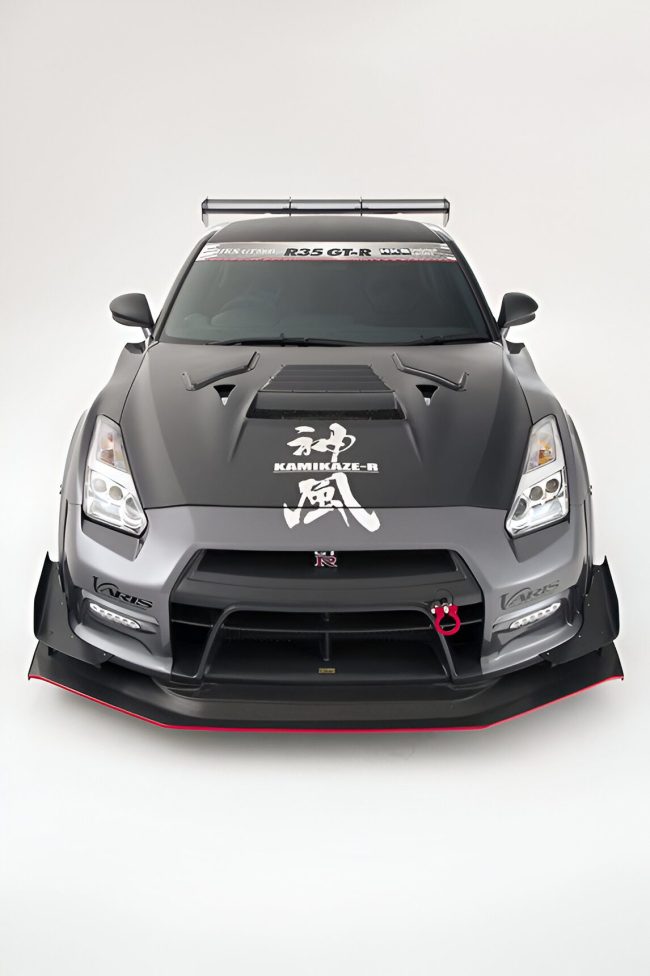 Varis KAMIKAZE-R Super Sonic Ver.2 Cooling Bonnet Hood for CBA-R35