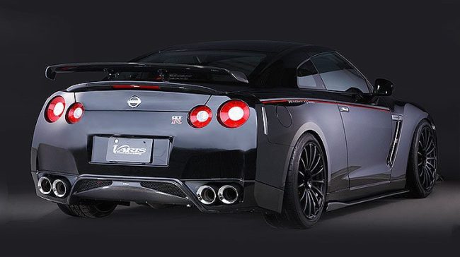 VARIS Carbon Side Skirts for 2009-16 Nissan GT-R [R35 CBA DBA